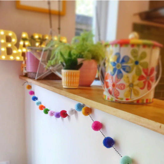 Pom Pom Party Garland